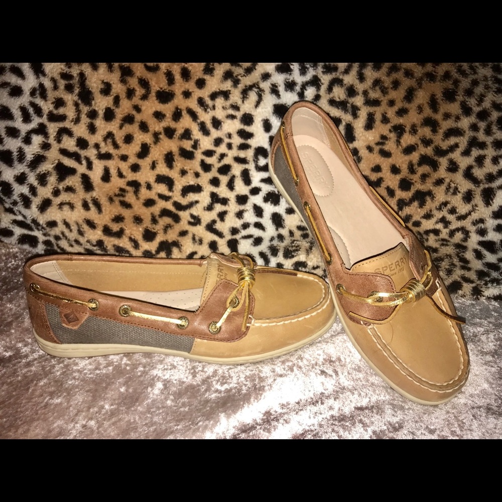 Women’s Sperry shoes